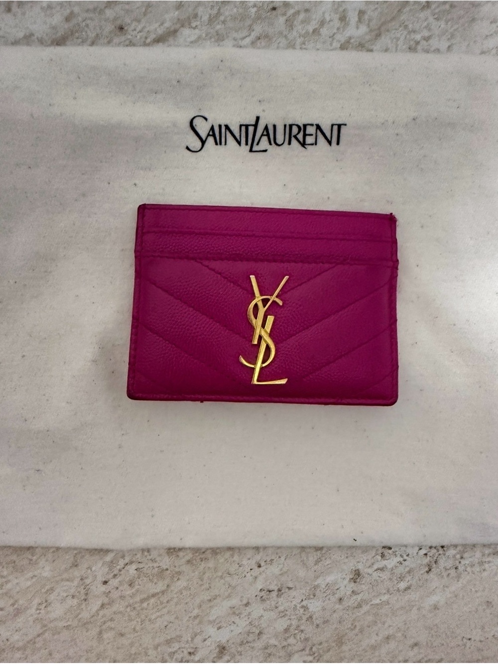 Saint Laurent Grain de Poudre Matelassé Chevron Monogram credit card case